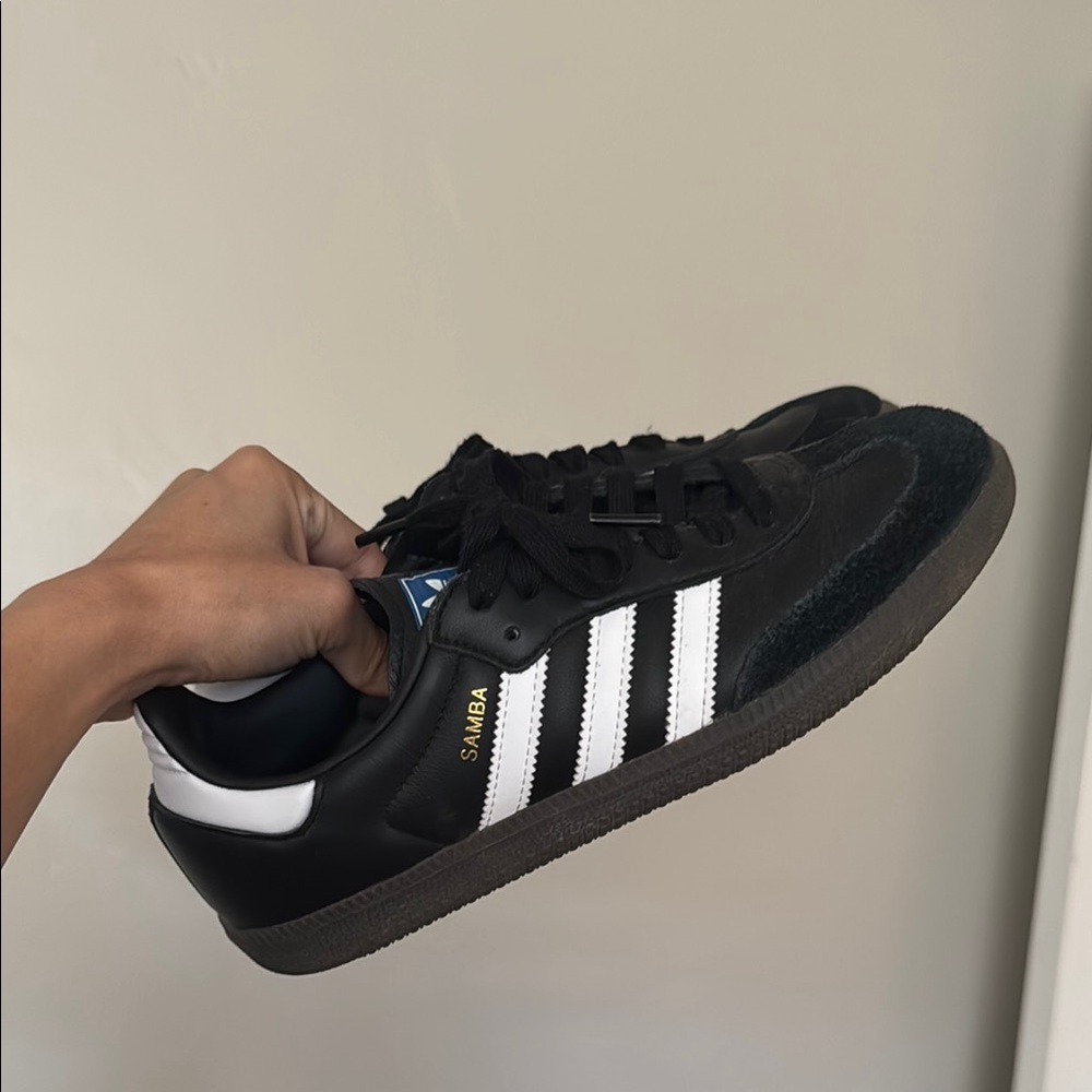 Adidas Sambas